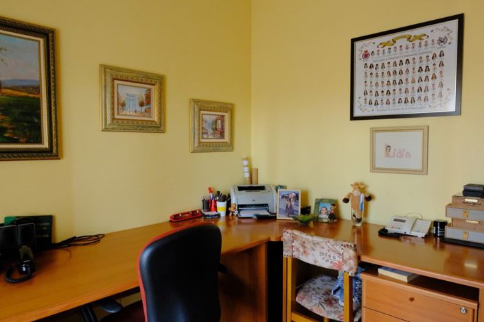 Image No.34-4 Bed Property for sale