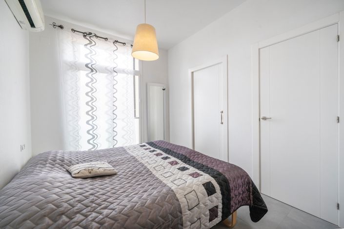 Image No.19-2 Bed Villa for sale