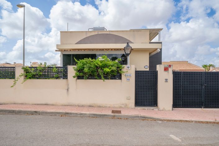 Image No.2-2 Bed Villa for sale