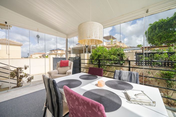 Image No.5-2 Bed Villa for sale