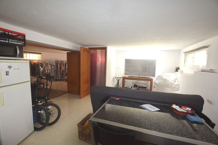 Image No.24-3 Bed Villa for sale