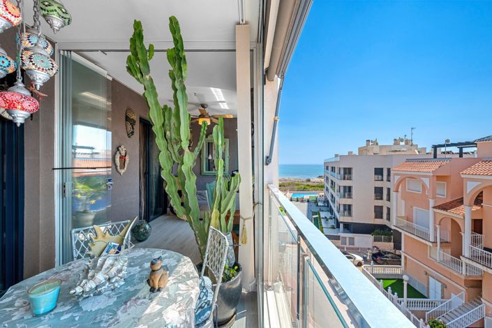 Image No.1-1 Bed Property for sale