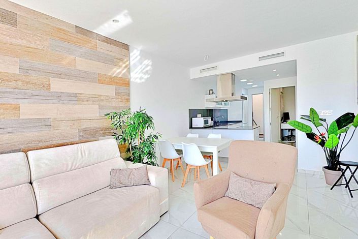 Image No.7-3 Bed Townhouse for sale