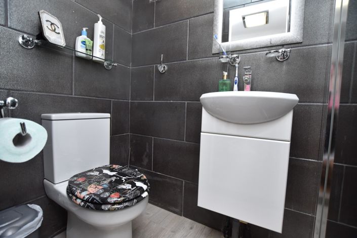 Image No.29-Propriété de 6 chambres à vendre à Heredades