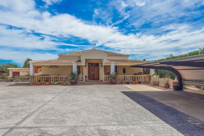 Image No.6-Propriété de 6 chambres à vendre à Heredades