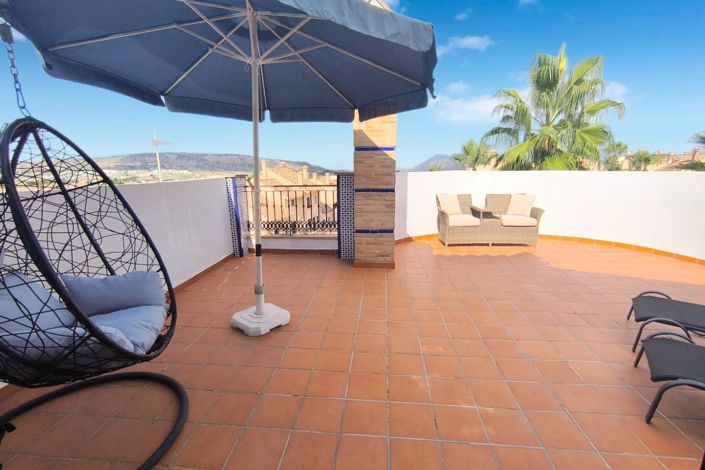 Image No.22-3 Bed Property for sale