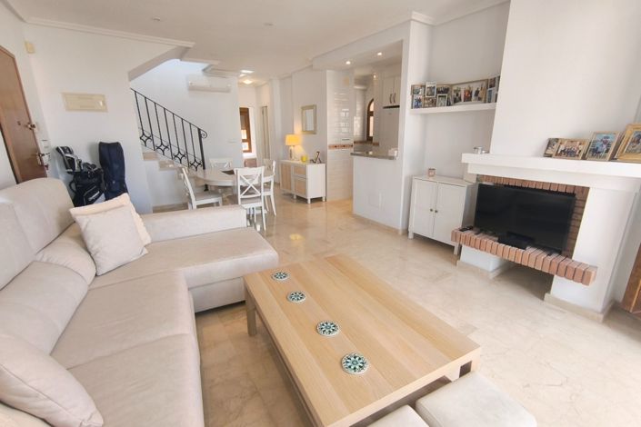 Image No.7-3 Bed Property for sale