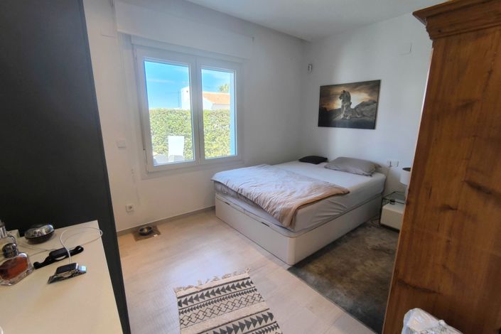 Image No.19-3 Bed Villa for sale