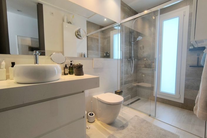 Image No.21-3 Bed Villa for sale