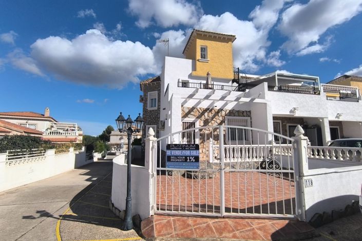 Image No.1-3 Bed Villa for sale