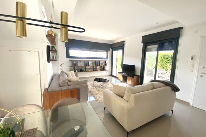 Image No.4-3 Bed Villa for sale