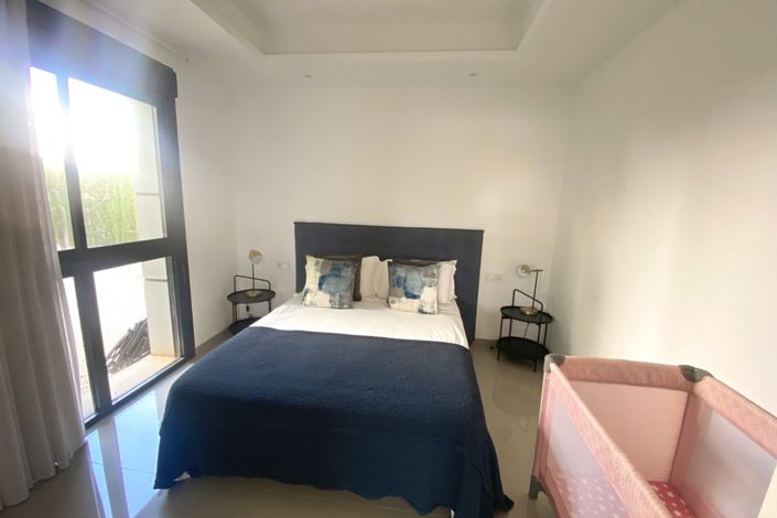 Image No.8-3 Bed Villa for sale