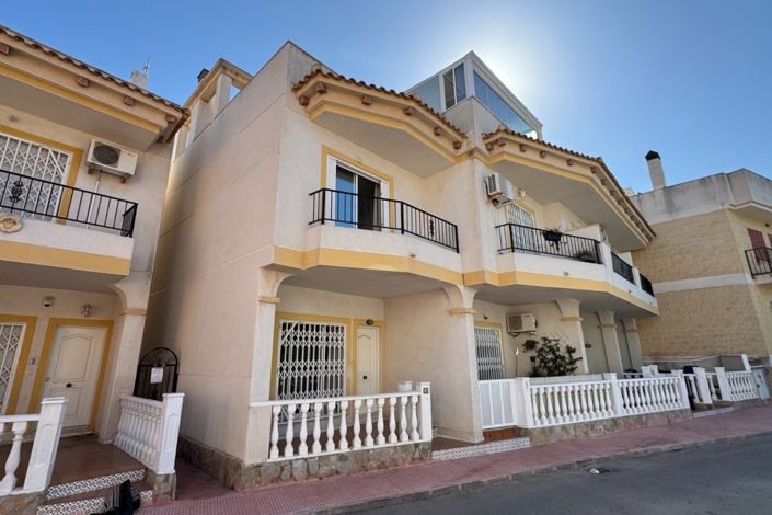 Image No.1-2 Bed Property for sale