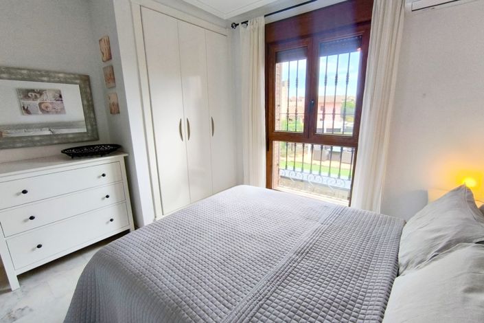 Image No.10-2 Bed Bungalow for sale