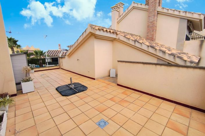 Image No.18-2 Bed Bungalow for sale