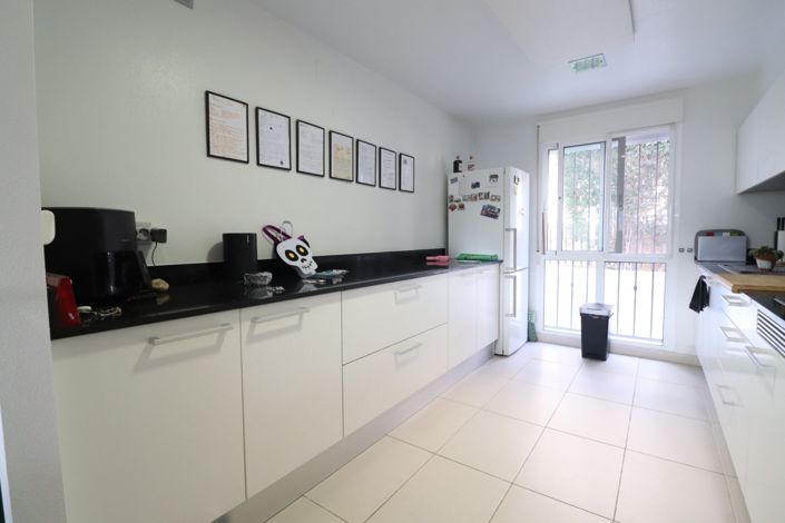 Image No.9-3 Bed Townhouse for sale