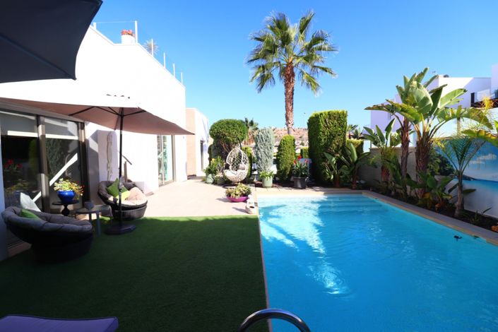 Image No.24-3 Bed Villa for sale