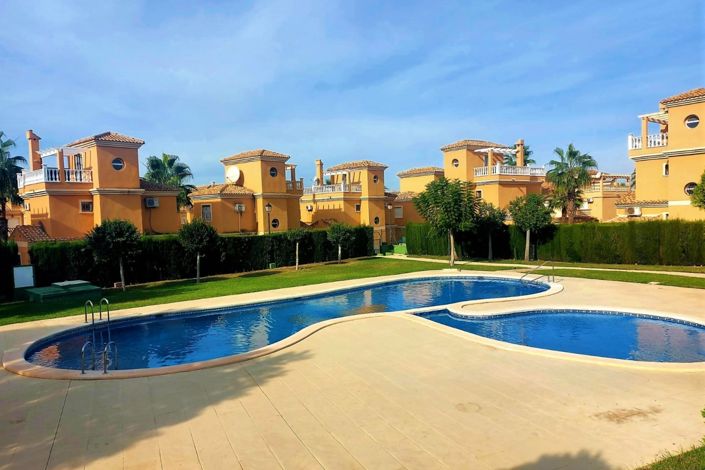 Image No.26-3 Bed Villa for sale