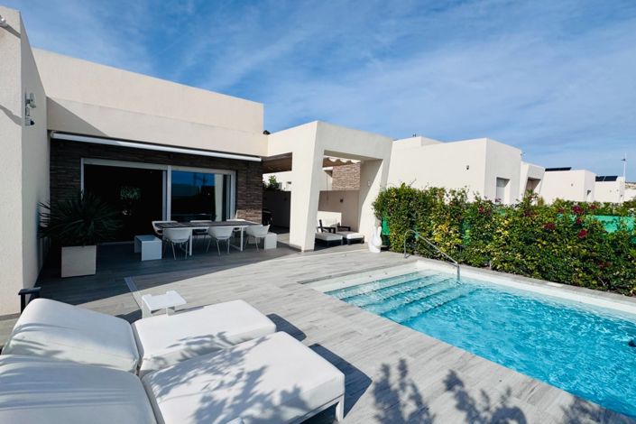 Image No.1-Villa de 2 chambres à vendre à Algorfa