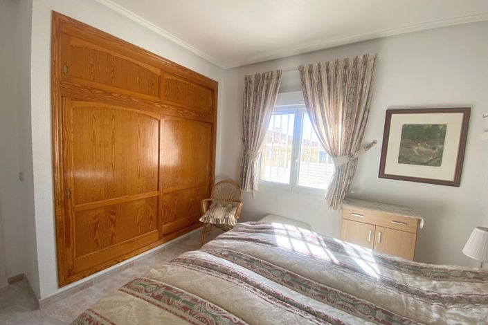 Image No.13-3 Bed Villa for sale