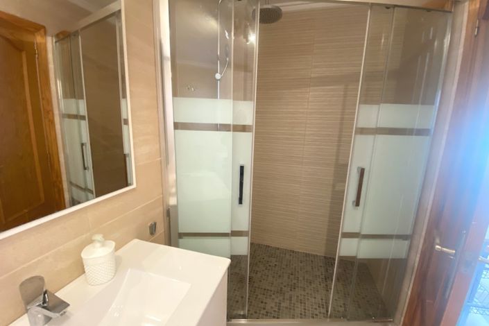 Image No.18-3 Bed Villa for sale