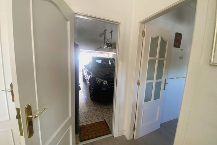 Image No.28-3 Bed Villa for sale