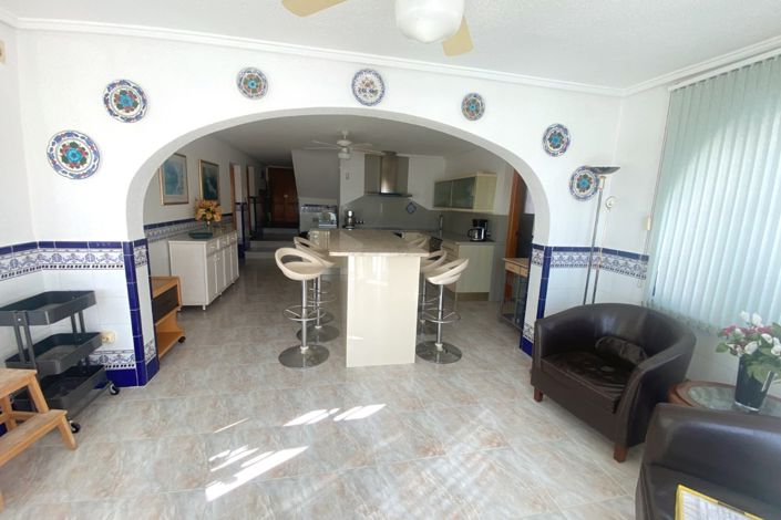 Image No.35-3 Bed Villa for sale