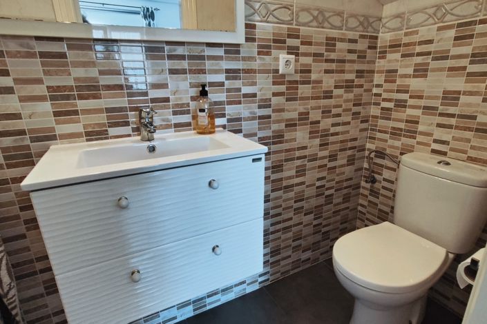 Image No.13-3 Bed Villa for sale