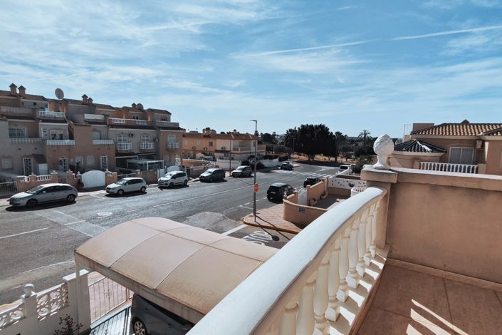 Image No.17-3 Bed Villa for sale