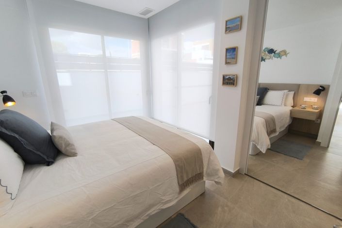 Image No.11-3 Bed Villa for sale