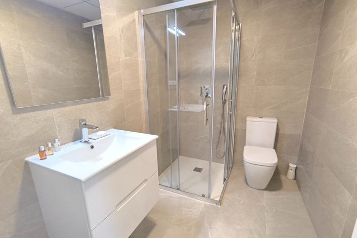 Image No.24-3 Bed Villa for sale