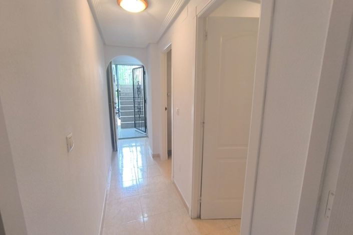 Image No.14-2 Bed Property for sale