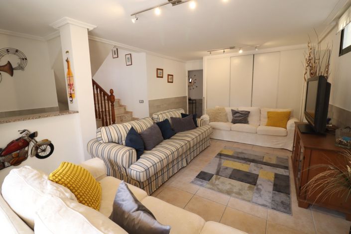 Image No.16-5 Bed Villa for sale