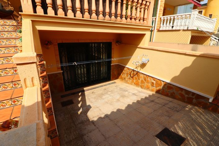 Image No.30-5 Bed Villa for sale