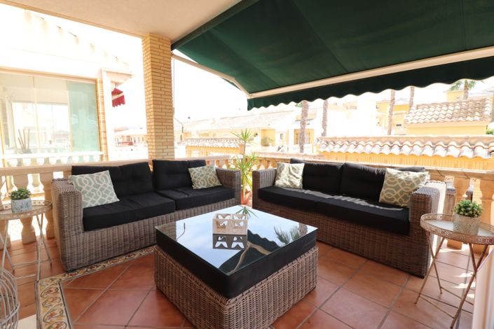 Image No.5-5 Bed Villa for sale