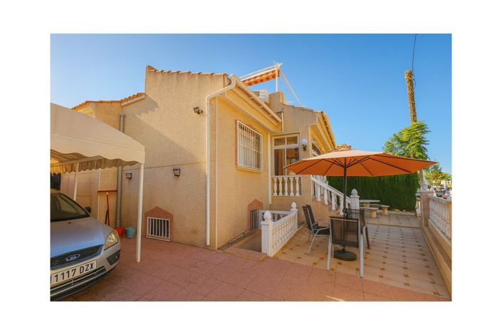 Image No.3-3 Bed Villa for sale