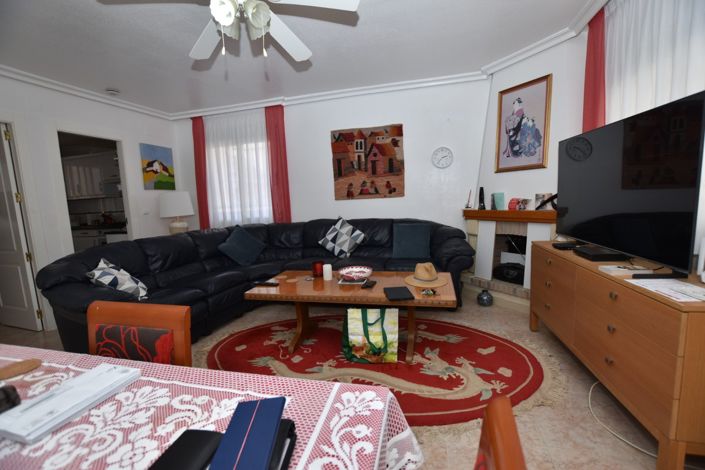 Image No.6-3 Bed Villa for sale