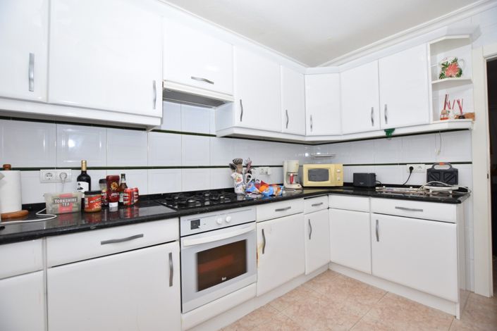 Image No.7-3 Bed Villa for sale