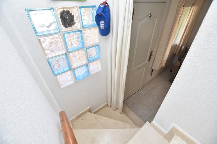 Image No.13-2 Bed Property for sale