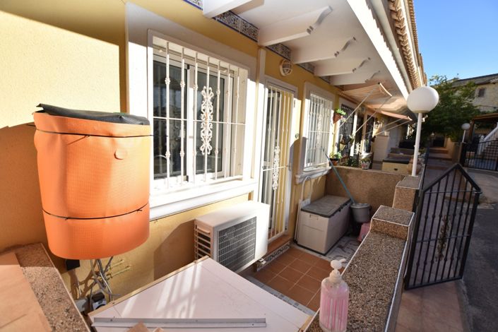 Image No.26-2 Bed Property for sale