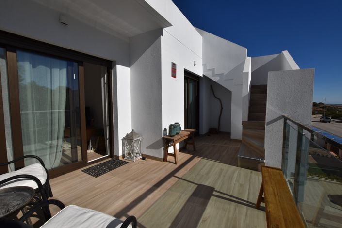 Image No.2-2 Bed Property for sale