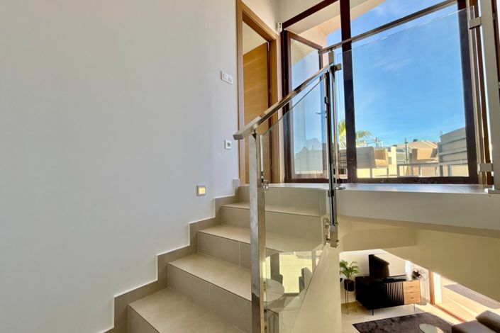 Image No.12-3 Bed Villa for sale