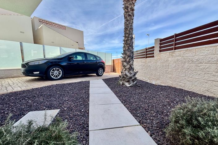 Image No.15-3 Bed Villa for sale