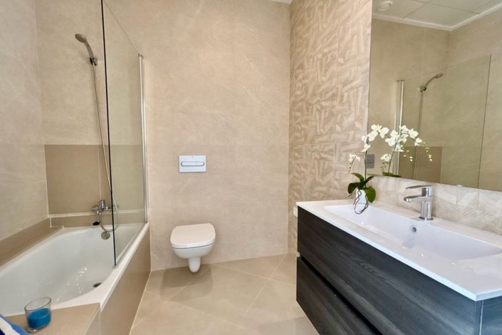 Image No.9-3 Bed Villa for sale