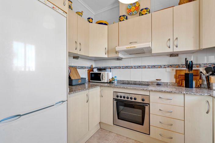 Image No.21-2 Bed Townhouse for sale