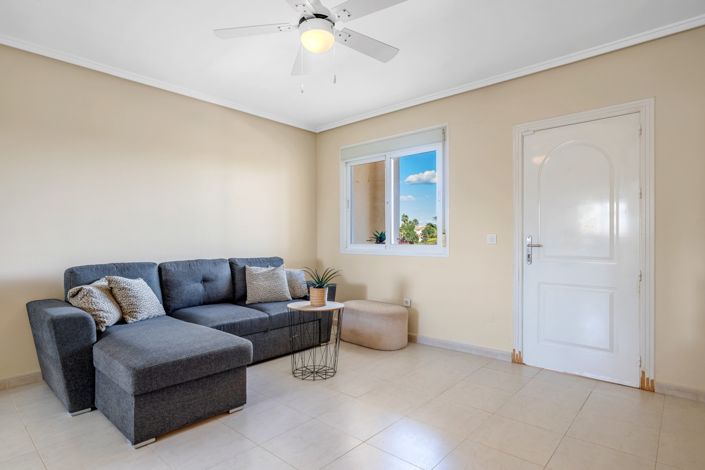 Image No.5-2 Bed Property for sale