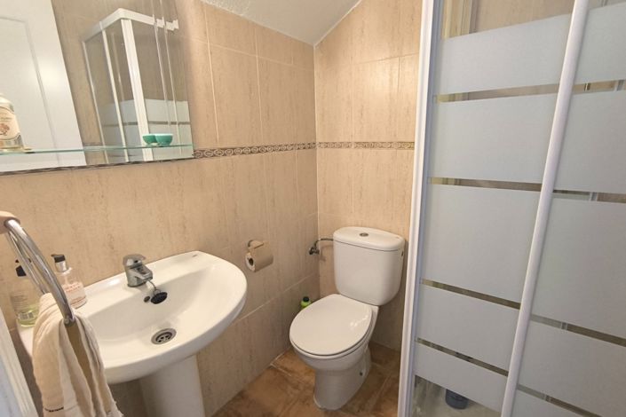 Image No.11-3 Bed Townhouse for sale