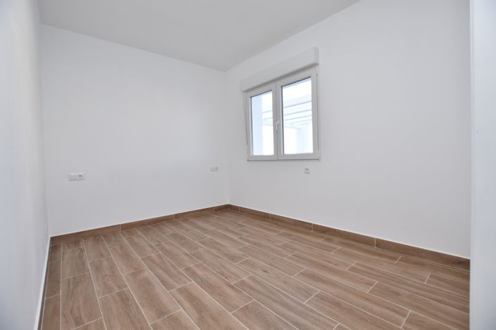 Image No.11-3 Bed Bungalow for sale