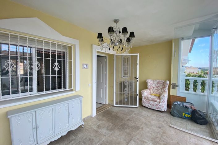 Image No.5-2 Bed Townhouse for sale