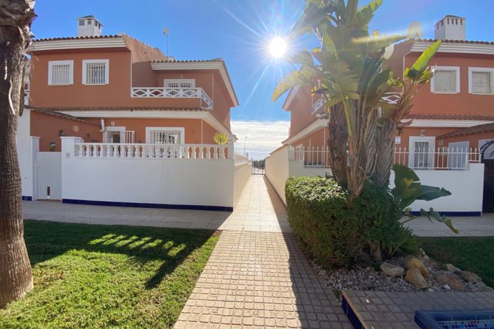 Image No.37-3 Bed Villa for sale